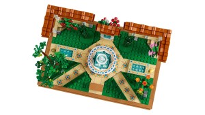 LEGO® Icons 10359 Tuin met fontein