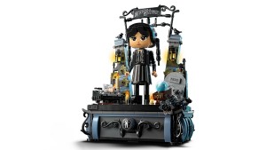 LEGO® Wednesday 76780 Wednesday Addams figuur