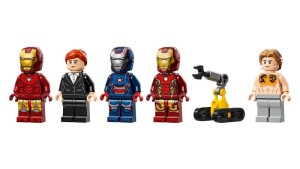 LEGO® Super Heroes 76315 Iron Mans laboratorium: harnasruimte